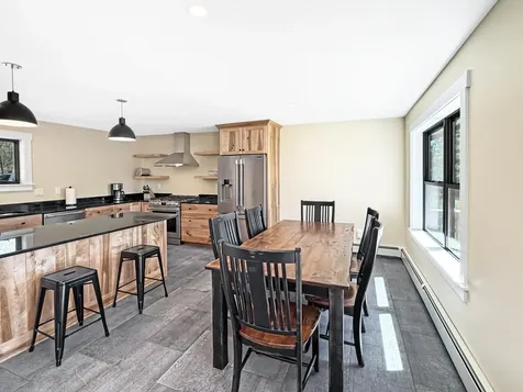 242 Maynard Road Rockwood T1 R1 Nbkp ME 04478