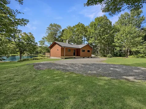 242 Maynard Road Rockwood T1 R1 Nbkp ME 04478