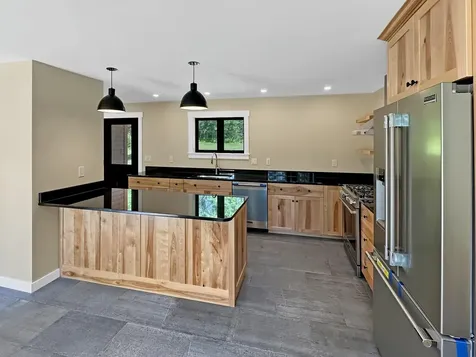 242 Maynard Road Rockwood T1 R1 Nbkp ME 04478