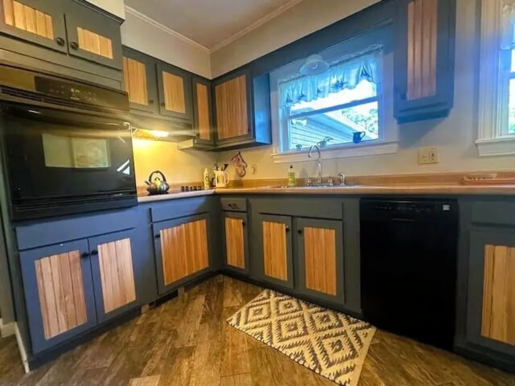 16 Highview Terrace Belfast ME 04915
