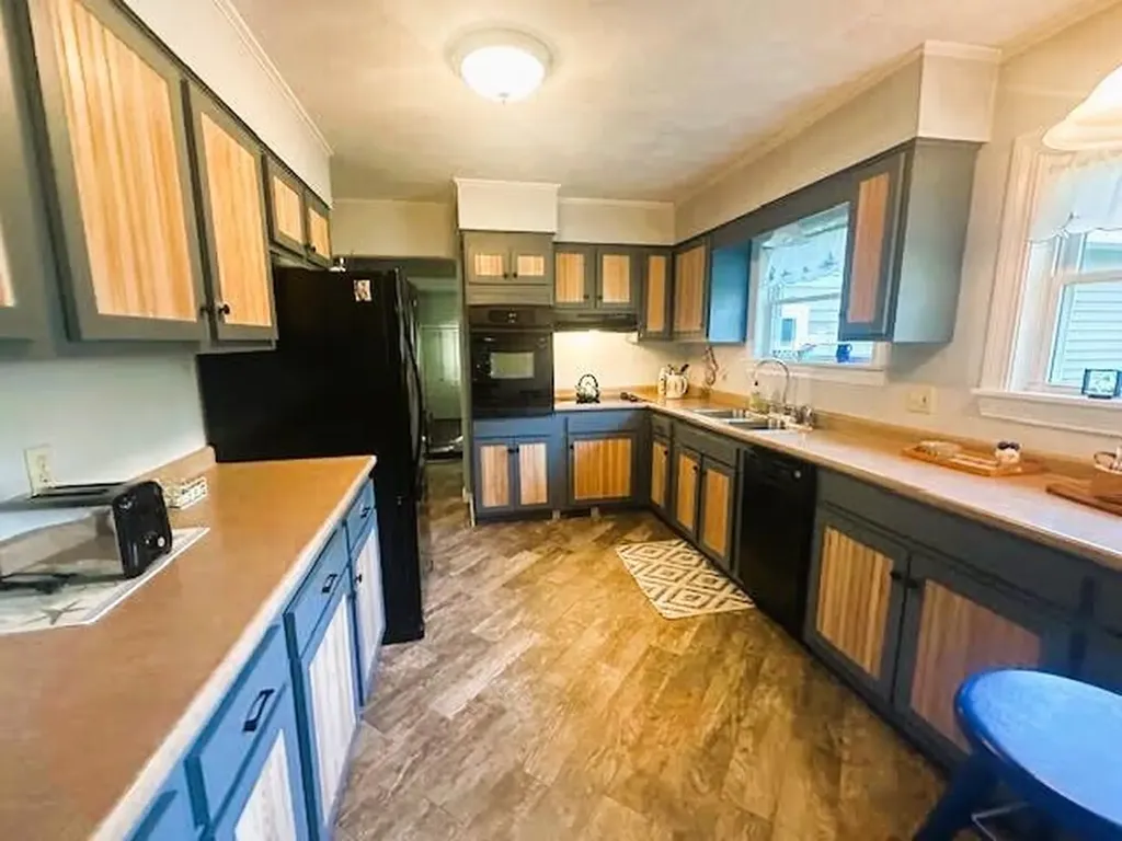 16 Highview Terrace Belfast ME 04915