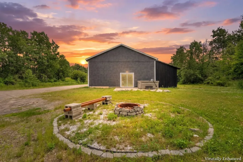 350 Old Route One Waldoboro ME 04572