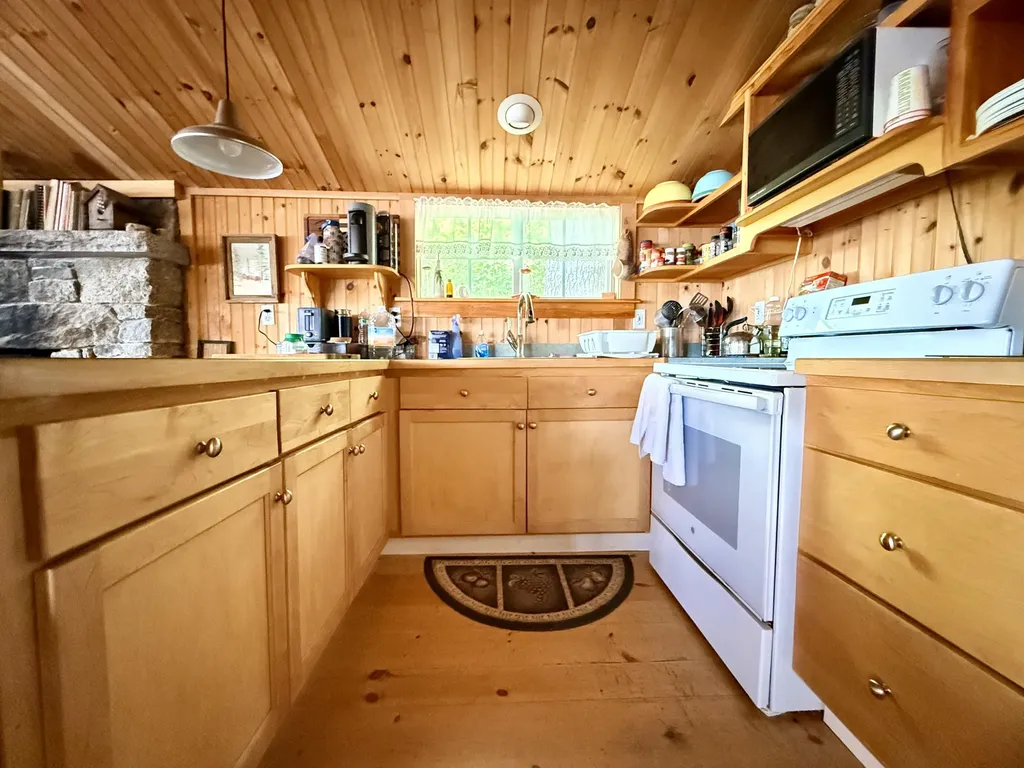 1 Crichton Way Ellsworth ME 04605