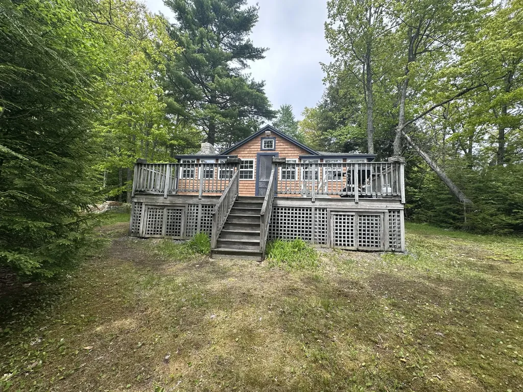 1 Crichton Way Ellsworth ME 04605