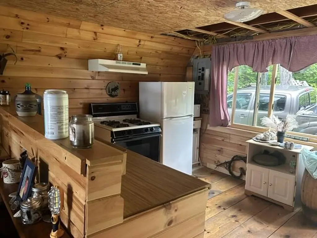 137 Parsons Landing Road Dover-foxcroft ME 04426