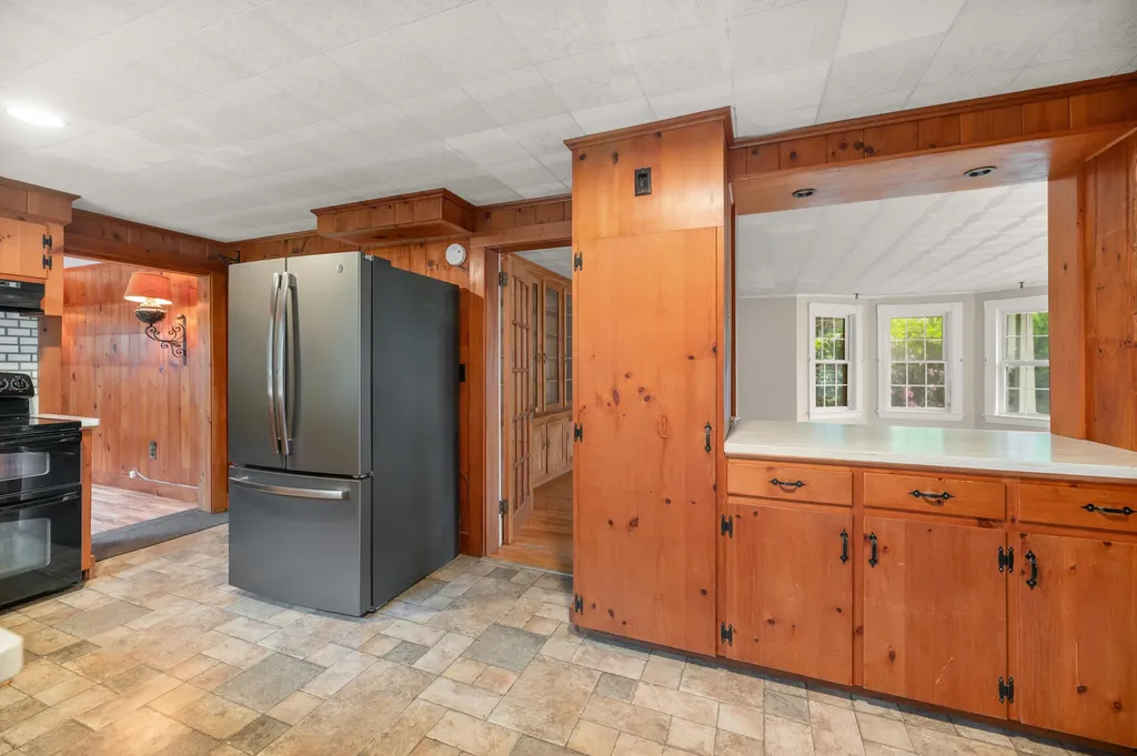 405 Western Avenue Augusta ME 04330