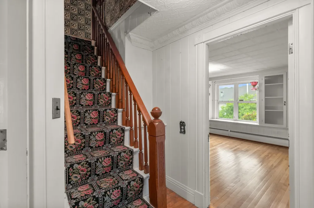 405 Western Avenue Augusta ME 04330
