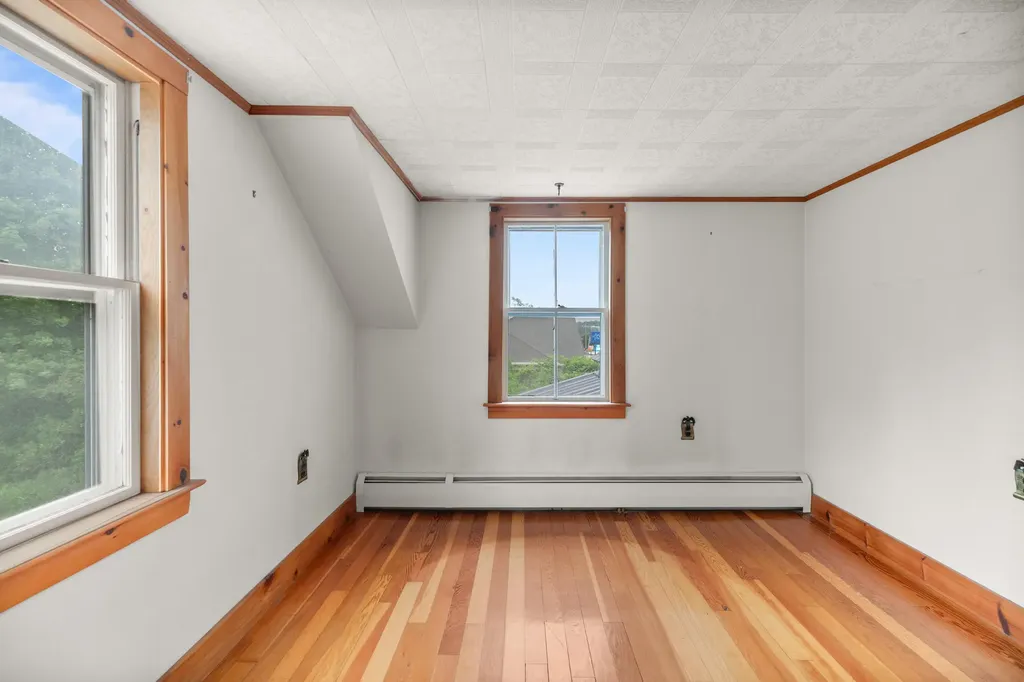 405 Western Avenue Augusta ME 04330