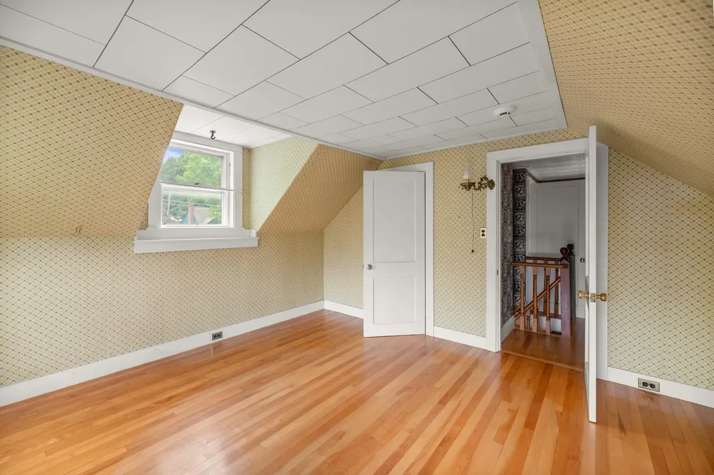 405 Western Avenue Augusta ME 04330