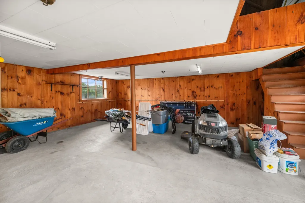 405 Western Avenue Augusta ME 04330