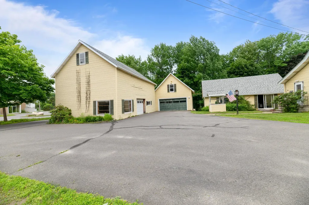 405 Western Avenue Augusta ME 04330
