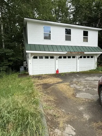 275, 277 Grove Street Newport ME 04953