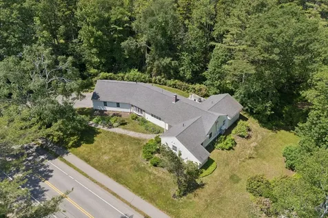 53 Beach Avenue Kennebunk ME 04043