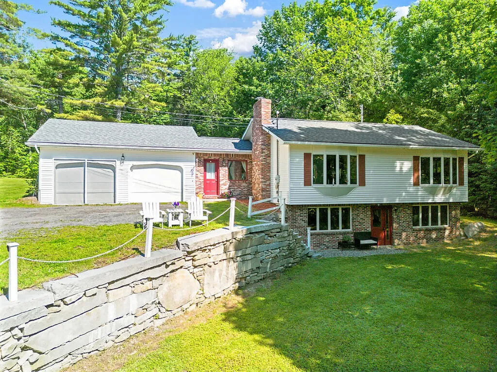 573 Augusta Road Belgrade ME 04917