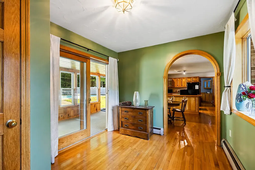 573 Augusta Road Belgrade ME 04917
