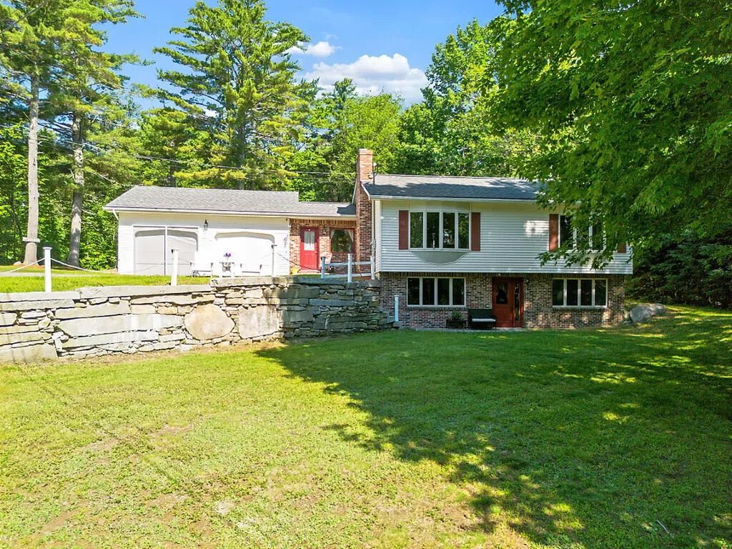 573 Augusta Road Belgrade ME 04917