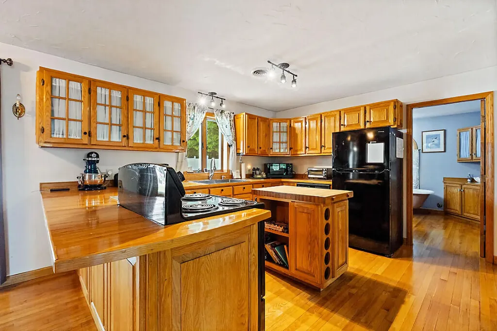 573 Augusta Road Belgrade ME 04917