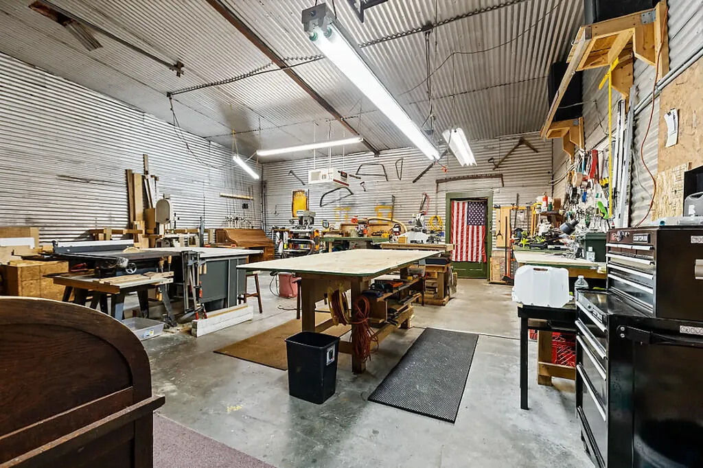 573 Augusta Road Belgrade ME 04917