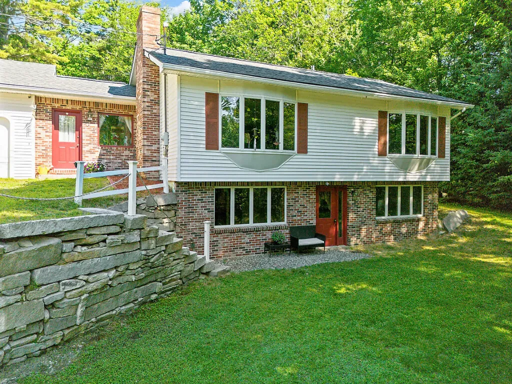 573 Augusta Road Belgrade ME 04917