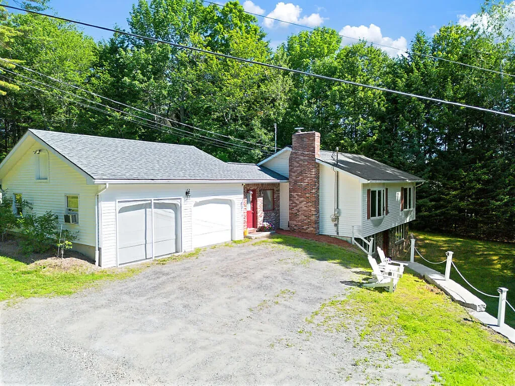 573 Augusta Road Belgrade ME 04917