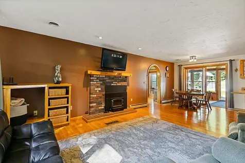 573 Augusta Road Belgrade ME 04917