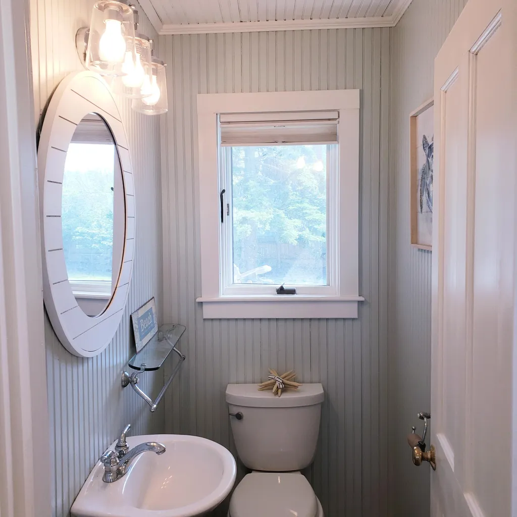 6 Avenue Six Scarborough ME 04074
