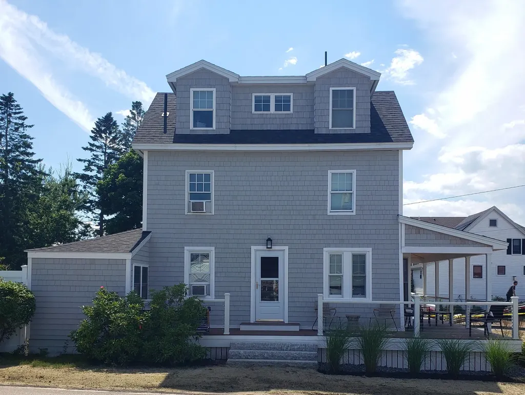 6 Avenue Six Scarborough ME 04074