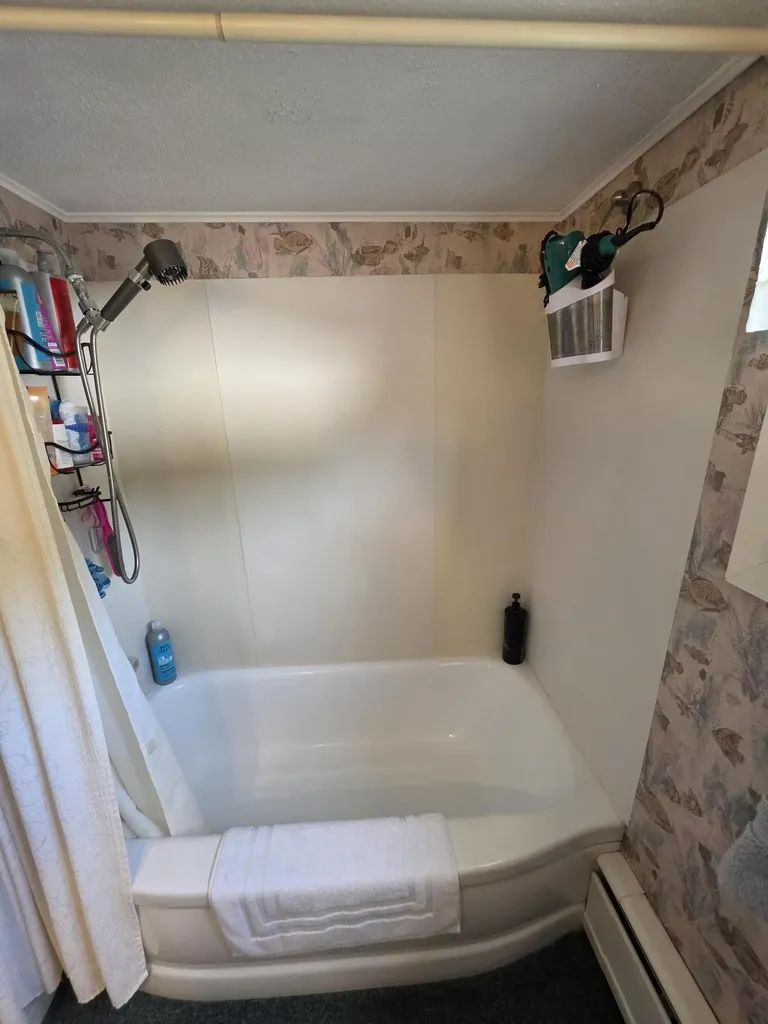 49 Willow Lane Wiscasset ME 04578