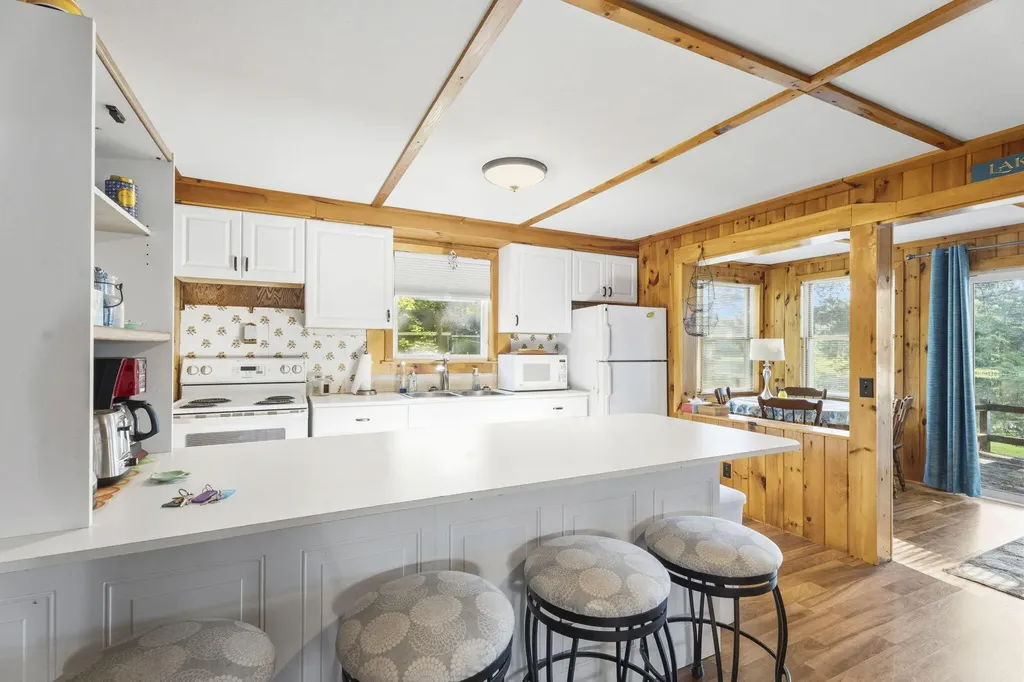 15 East Lane Ebeemee Twp ME 04414
