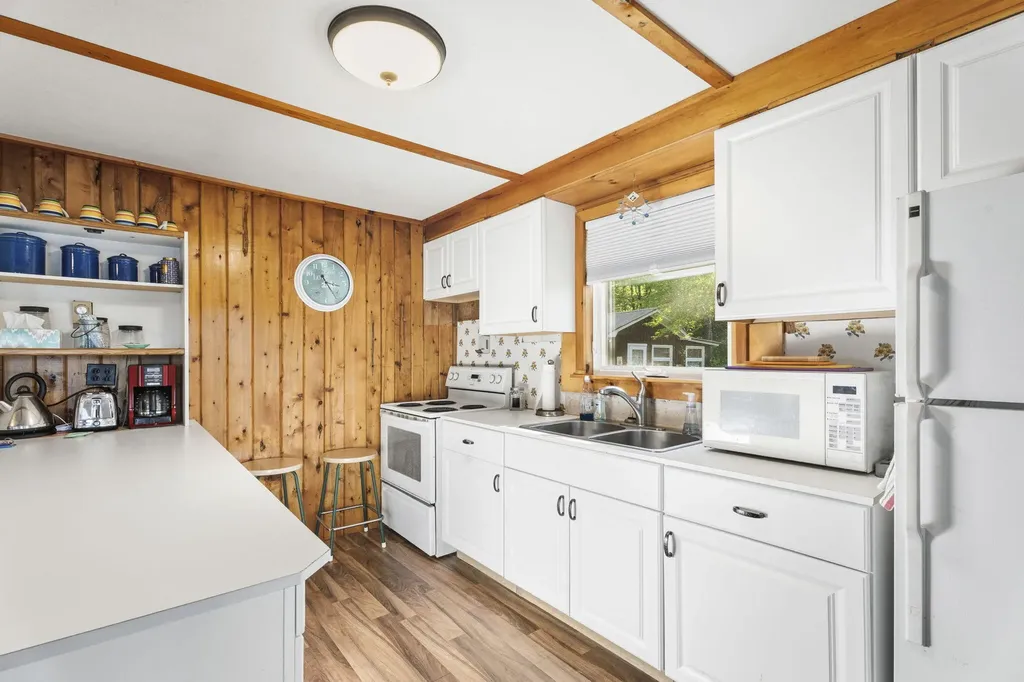 15 East Lane Ebeemee Twp ME 04414
