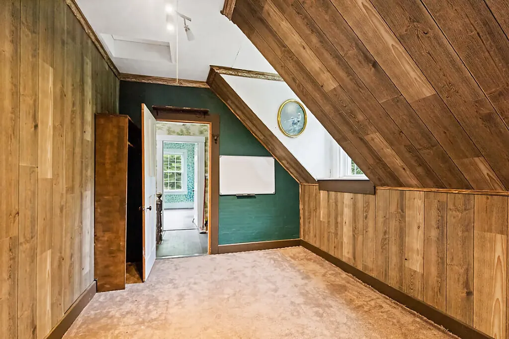 1053 Mercer Road Mercer ME 04957