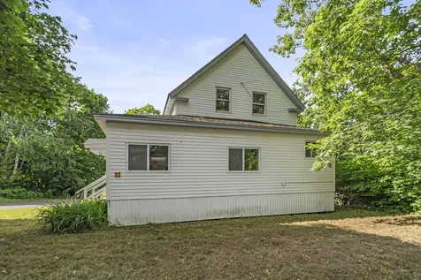 32 Clinton Street Milo ME 04463
