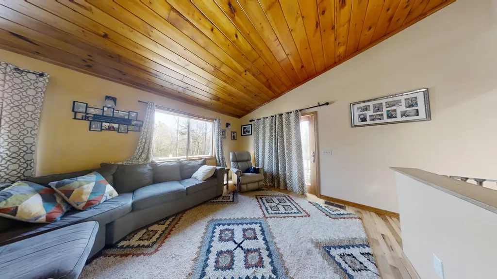 201 Mast Hill Road Bucksport ME 04416