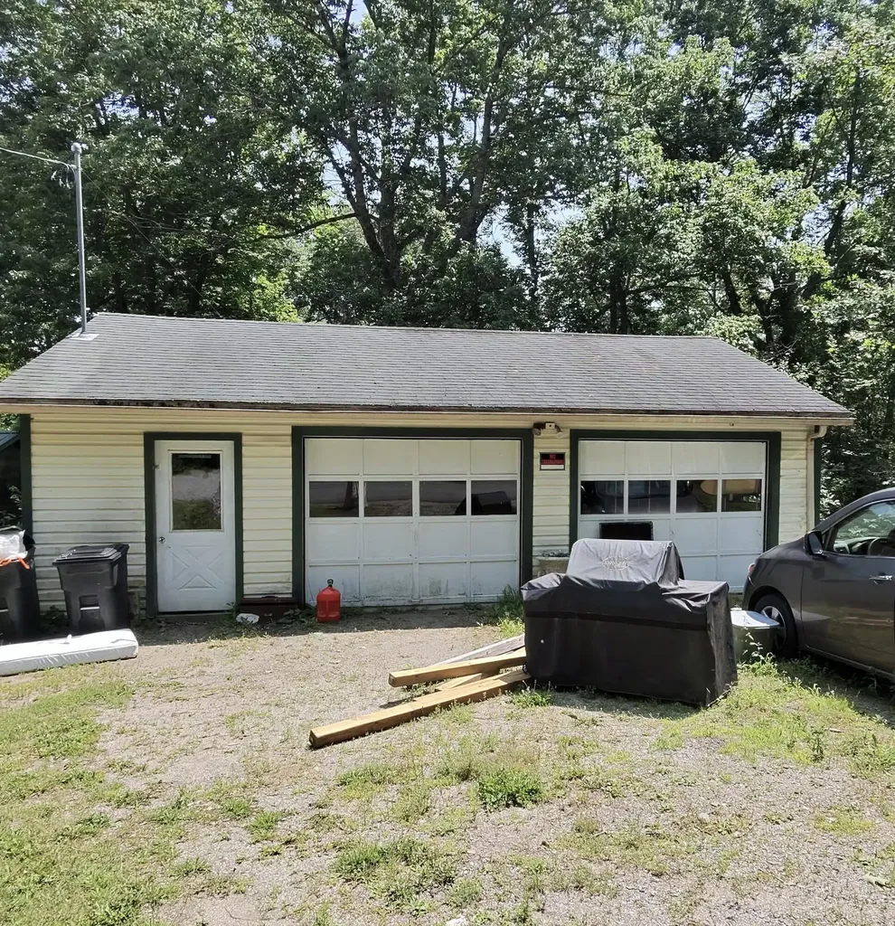 201 Mast Hill Road Bucksport ME 04416