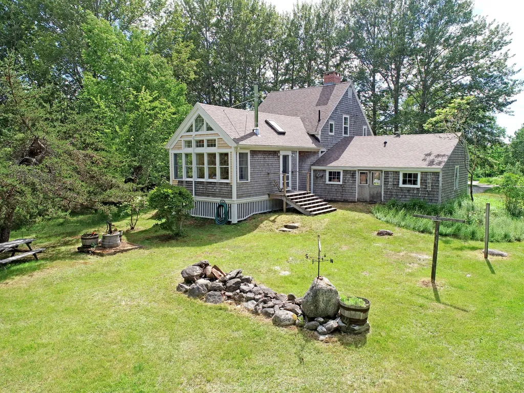 1778 Bayside Road Trenton ME 04605