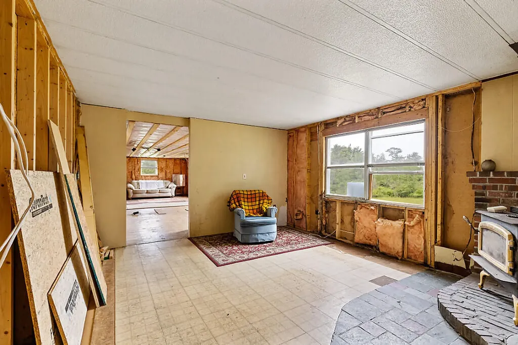 156 Bridge Road Brunswick ME 04011
