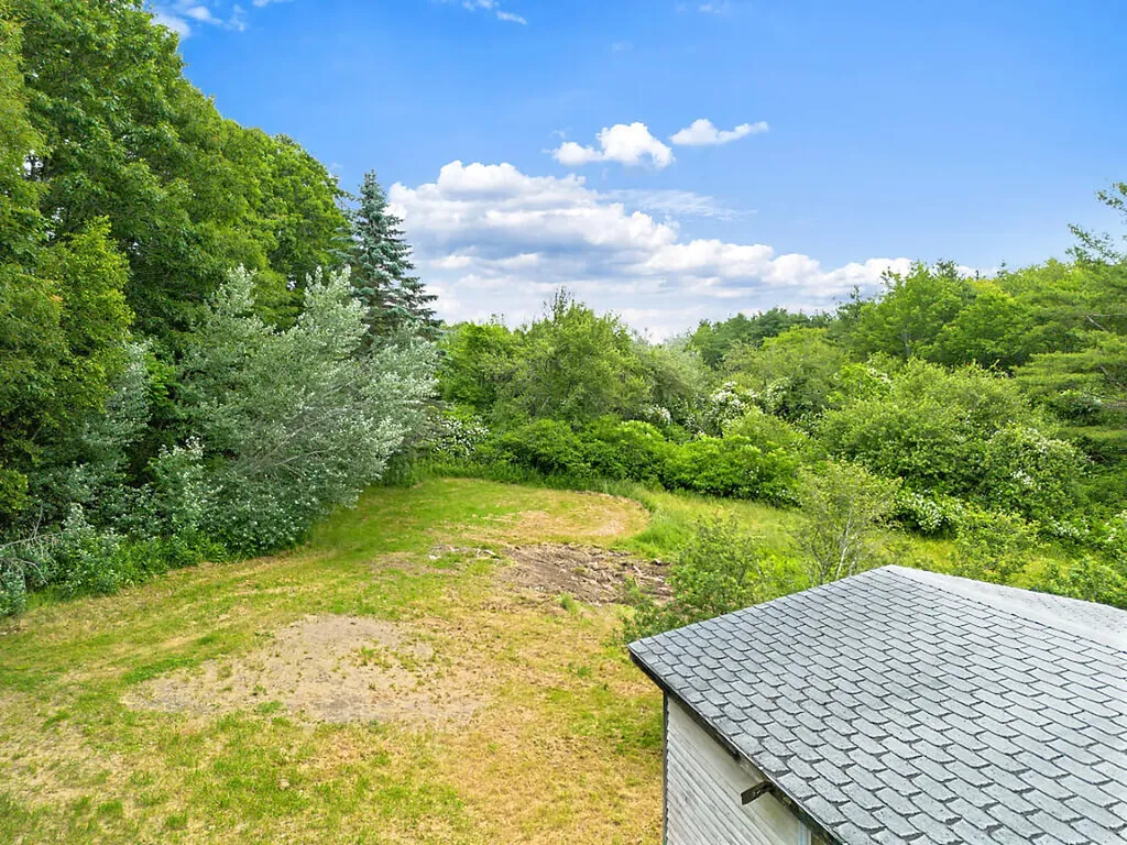 156 Bridge Road Brunswick ME 04011