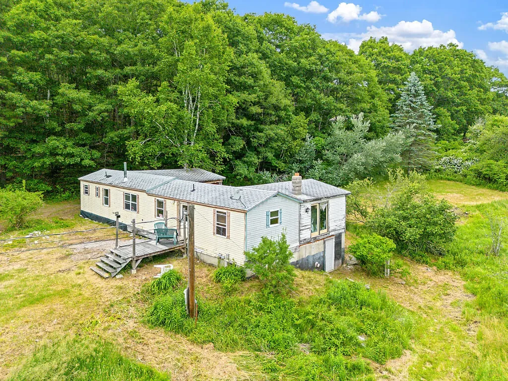 156 Bridge Road Brunswick ME 04011