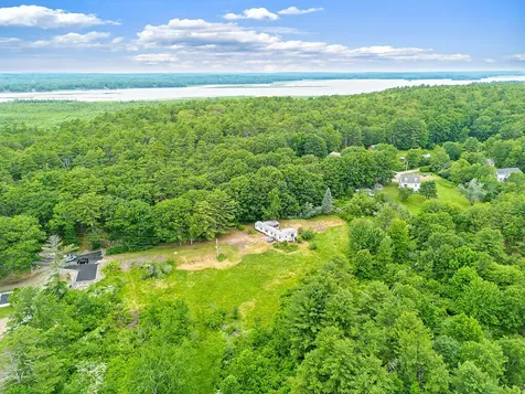 156 Bridge Road Brunswick ME 04011