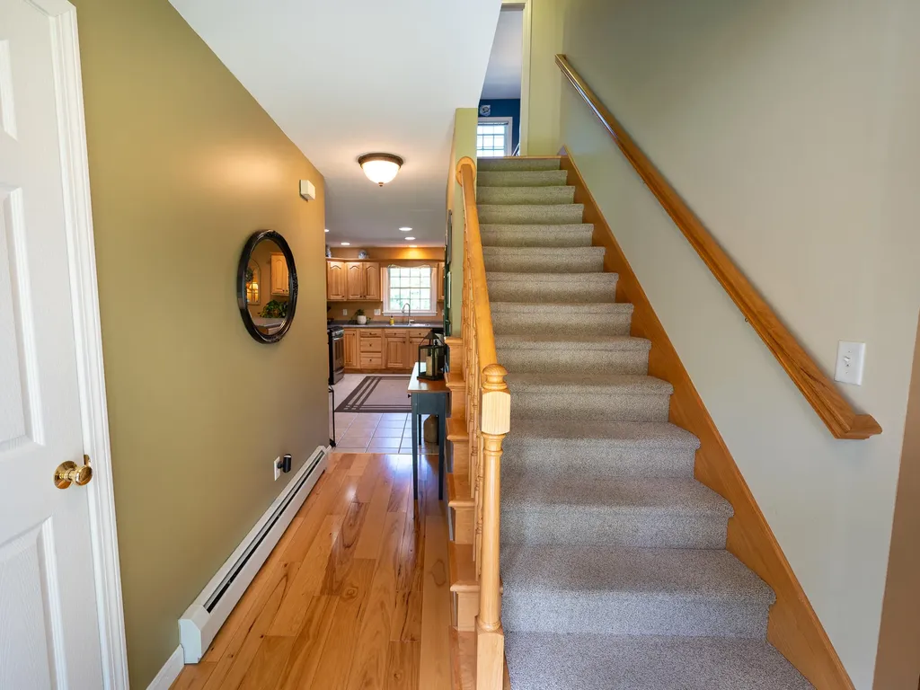 1159 Hotel Road Auburn ME 04210