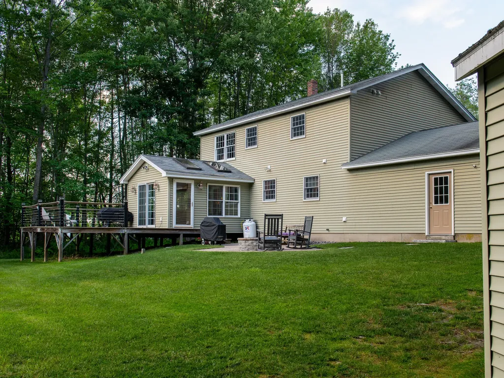 1159 Hotel Road Auburn ME 04210