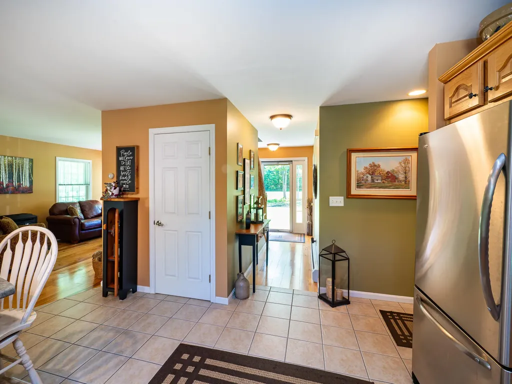1159 Hotel Road Auburn ME 04210