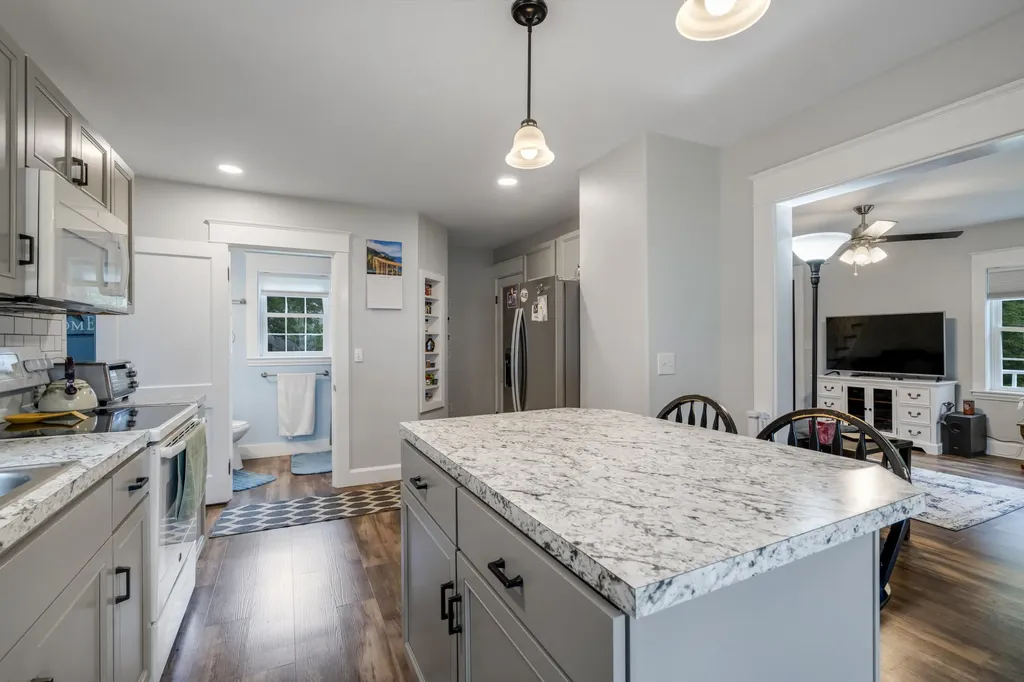 109 Bradman Street Auburn ME 04210