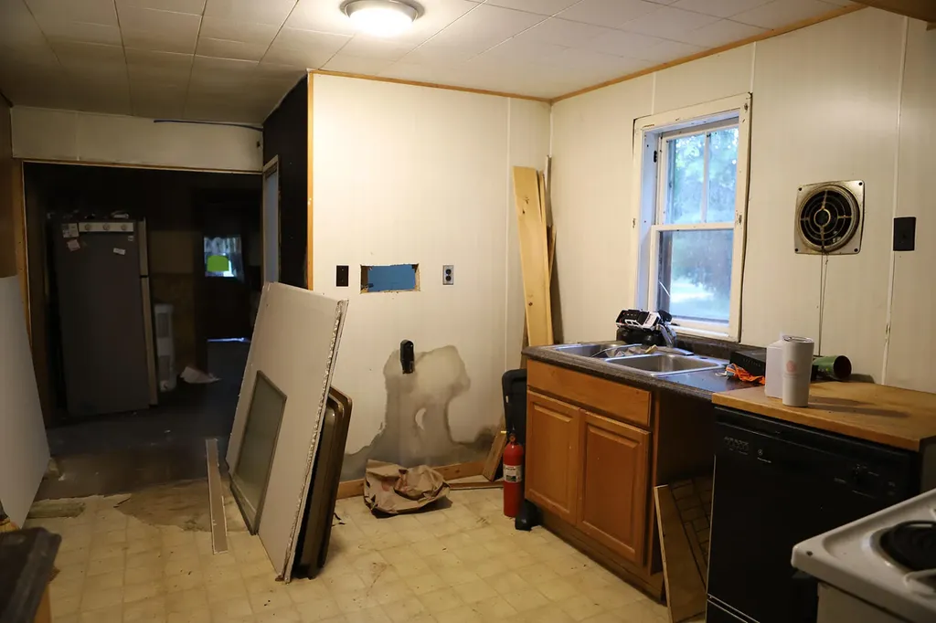 7 Eastern Avenue East Millinocket ME 04430