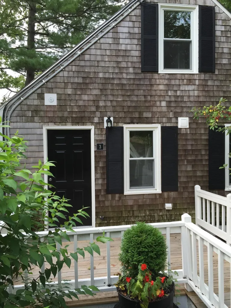 2 Bridgeview Terrace Kittery ME 03904