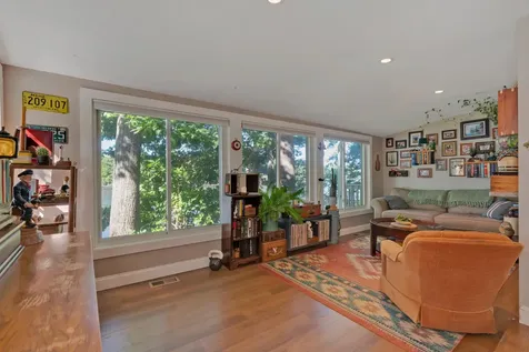 2 Bridgeview Terrace Kittery ME 03904
