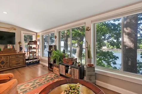 2 Bridgeview Terrace Kittery ME 03904