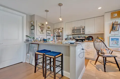 2 Bridgeview Terrace Kittery ME 03904