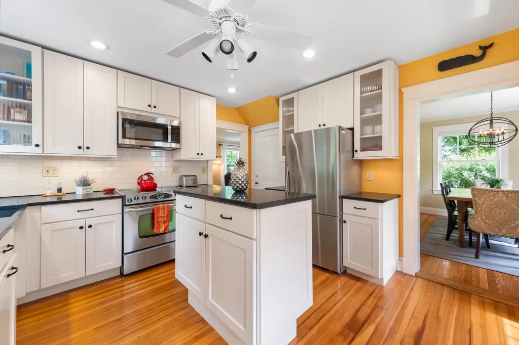 140 Talbot Avenue Rockland ME 04841