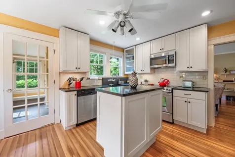 140 Talbot Avenue Rockland ME 04841